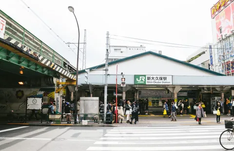 How to Get from Shin-Okubo to Haneda Airport: 3 Transport Options in Detail