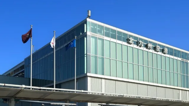北九州空港カフェ完全ガイド｜カフェ・ロゼと空の丘の営業時間・場所まで