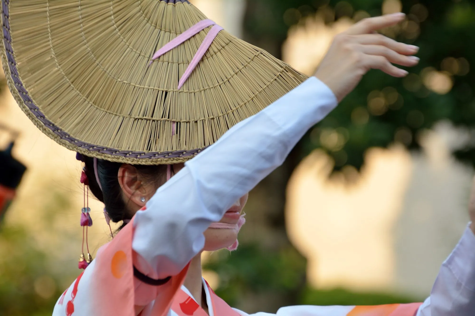 The Complete Guide to Tokushima Airport Sightseeing | From Enjoying the Airport to the Naruto Whirlpools and Awa Odori Kaikan