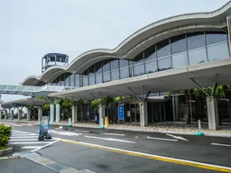 南紀白浜空港駐車場完全ガイド｜無料の第2駐車場・料金・夜間の施錠時間まで