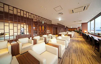 新千歳空港ラウンジ完全ガイド｜到着後も使えるスーパーラウンジから航空会社ラウンジまで