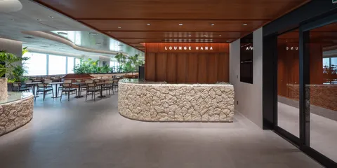 Complete Guide to Naha Airport Lounges | From LOUNGE HANA (Usable After Arrival) to Airline Lounges