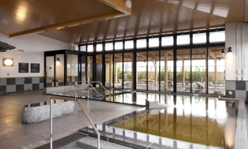 Indoor bath at New Chitose Airport Onsen