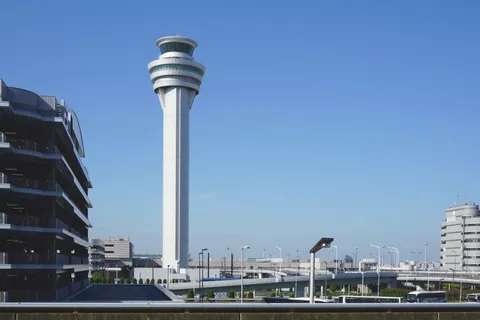 Is a Reservation Required for Haneda Airport Parking? What to Do If It's Full