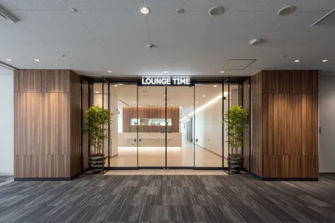 Complete Guide to Fukuoka Airport Lounges | From Lounge TIME (Usable After Arrival) to Airline Lounges