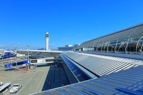 A Guide to Chubu Centrair Airport to New Chitose Airport Flight Routes: Approximate Times and Fares